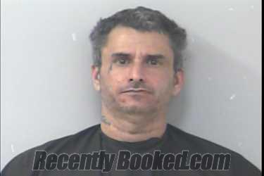 Recent Mugshot Image for Eduardo Moreno in St Lucie County, Florida