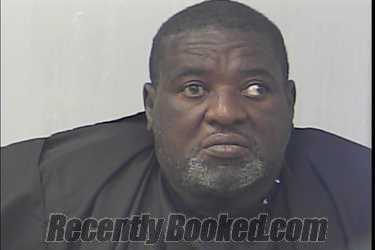Recent Mugshot Image for Andre Lyvester White in St Lucie County, Florida