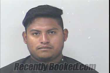 Recent Mugshot Image for Jonathan Carlos Gama in St Lucie County, Florida