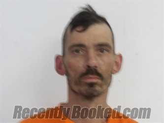 Recent Mugshot Image for RONNIE WHITE in Cuyahoga County, Ohio