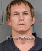 Recent Mugshot Image for JOSHUA M KNISLEY in Highland County, Ohio