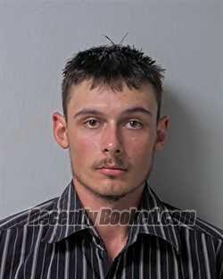 Recent Booking / Mugshot for LOGAN JOSEPH GRUBBS in Logan County, Ohio