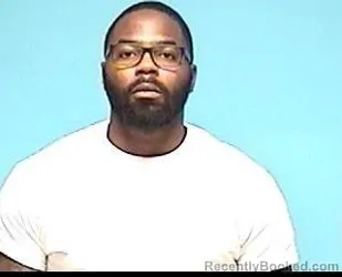 Recent Mugshot Image for QUENEL D HINES in Lorain County, Ohio