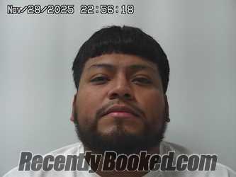 Recent Mugshot Image for ROBERTO SANTOS in Madison County, Ohio