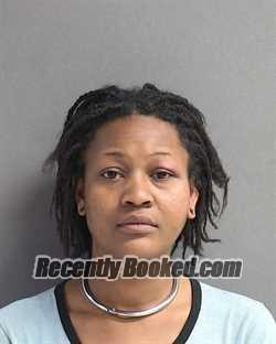 Recent Booking / Mugshot for DONICA L MCCOY in Volusia County, Florida