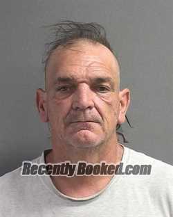 Recent Mugshot Image for ROBERT DARELL TREADWAY in Volusia County, Florida