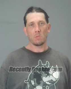 Recent Booking / Mugshot for BRADLEY THOMAS WINGATE in Summit County, Ohio