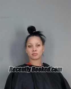 Recent Mugshot Image for MARNAE SHAVON OWENS in Summit County, Ohio