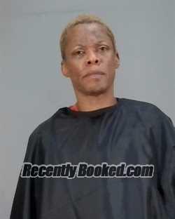 Recent Mugshot Image for KENYETTA DENISE MARTIN in Summit County, Ohio