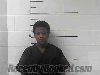Recent Mugshot Image for Darius Marteiz Dixon in Clay County, Alabama
