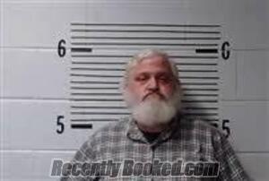 Recent Mugshot Image for R HEAD in Elmore County, Alabama