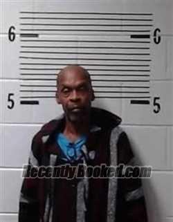 Recent Mugshot Image for M HUFFMAN in Elmore County, Alabama