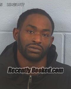 Recent Mugshot Image for CEDRIC YOUNG in Etowah County, Alabama