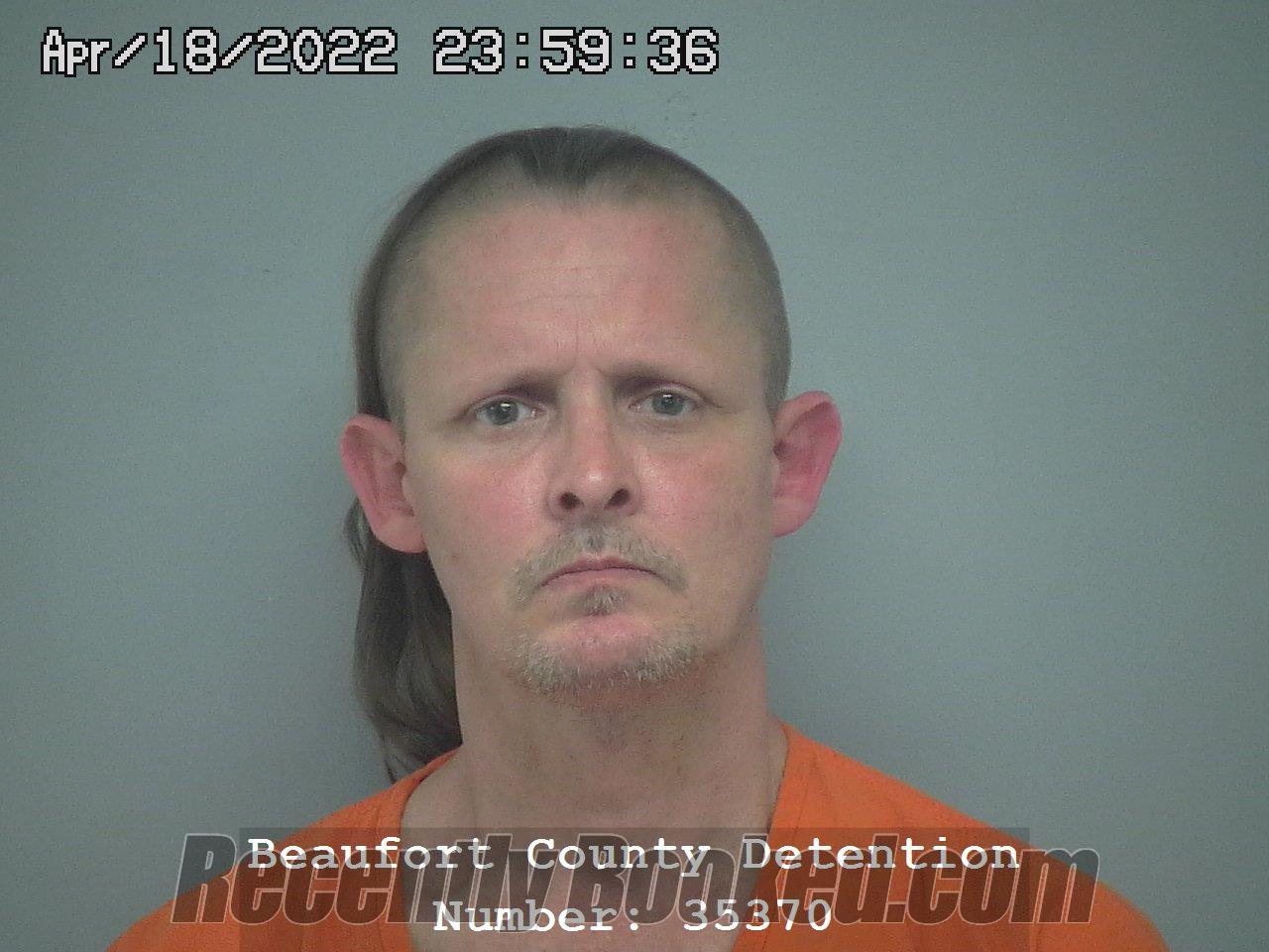 Recent Booking / Mugshot for JUSTIN BLAIR HICKEY in Beaufort County