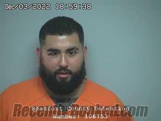 Recent Booking / Mugshot for ERIK JESUS ROBLES in Beaufort County ...