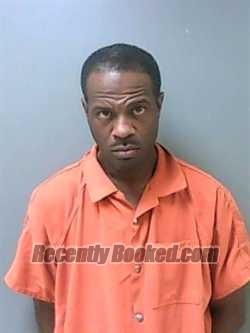 Recent Mugshot Image for TERRANCE J WILLIAMS in Hale County, Alabama