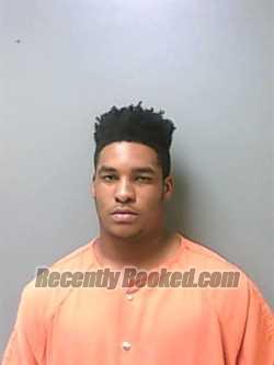 Recent Mugshot Image for TYSHAWN VANTRAVIS WHITE in Hale County, Alabama