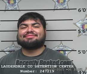 Recent Mugshot Image for OSCAR DANIEL RIOS in Lauderdale County, Alabama