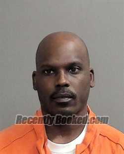 Recent Booking / Mugshot for ALVIN LAJOSEPH MONCRIEF in Montgomery