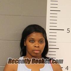 Recent Mugshot Image for TYQUASHIA MCKENZIE in St Clair County, Alabama