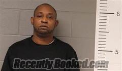 Recent Mugshot Image for LYNDON MOSS in St Clair County, Alabama