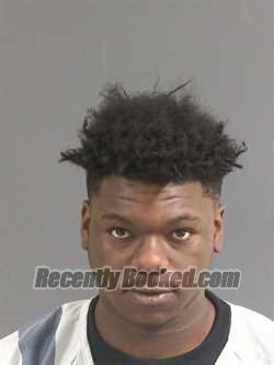 Recent Booking / Mugshot for JADEN CHRISTOPHER MARTIN in Charleston