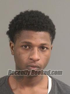 Recent Mugshot Image for ZAYVEON YOUNG in Charleston County, South Carolina