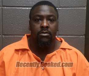 Recent Mugshot Image for EDWARD LEE LEONARD in St James Parish, Louisiana