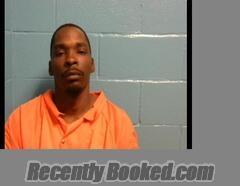 Recent Mugshot Image for EMMANUEL D LOSTON in St Mary Parish, Louisiana