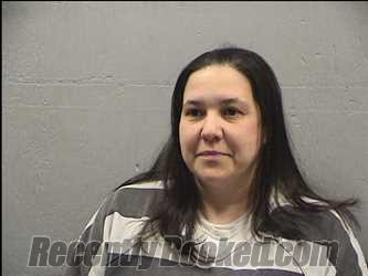 Recent Mugshot Image for LEANN SIMON in St Tammany Parish, Louisiana