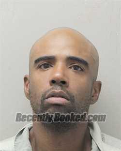 Recent Mugshot Image for ELEXANDER JAUQUEL OGWIN in Vermilion Parish, Louisiana