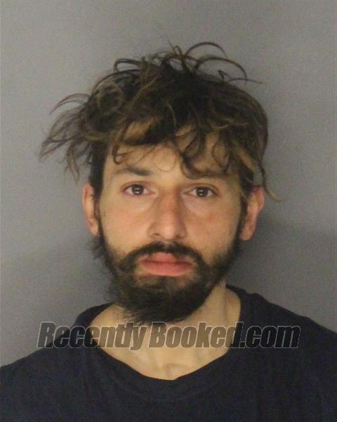 Recent Mugshot Image for JONATHAN J MUNIZ in Essex County, New Jersey