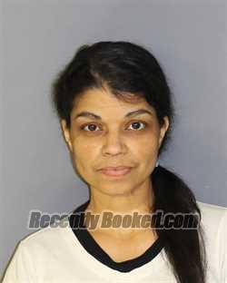 Recent Booking / Mugshot for IRIS J NEGRON in Essex County, New Jersey