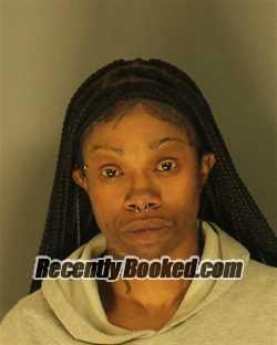 Recent Booking / Mugshot for AALIYAH D MAY in Essex County, New Jersey