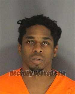 Recent Booking / Mugshot for CORTAVIOUS HAMPTON in Essex County, New Jersey