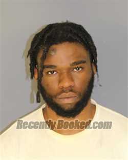 Recent Booking / Mugshot for TYRECE L JAMES in Essex County, New Jersey
