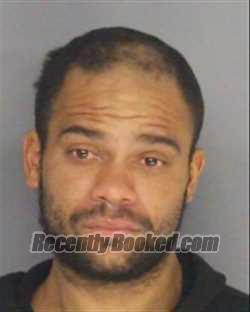 Recent Mugshot Image for CARLOS PEREZ SANTOS in Essex County, New Jersey