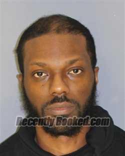 Recent Mugshot Image for TYSHEEF R MOSS in Essex County, New Jersey