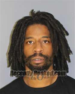 Recent Mugshot Image for VICTOR N JONES in Essex County, New Jersey