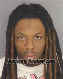 Recent Mugshot Image for DAVEION J MOORE in Essex County, New Jersey