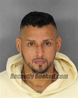 Recent Mugshot Image for ANTONIO DUQUE in Essex County, New Jersey