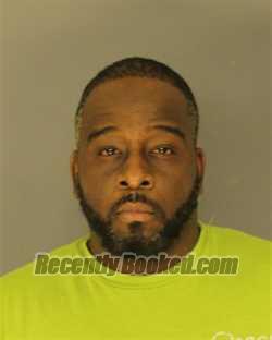 Recent Mugshot Image for MAURICE S SHEALY in Essex County, New Jersey