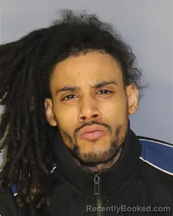 Recent Mugshot Image for LUIS A BAEZCRUZ in Essex County, New Jersey