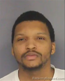 Recent Mugshot Image for YASSIN SEAMON in Essex County, New Jersey