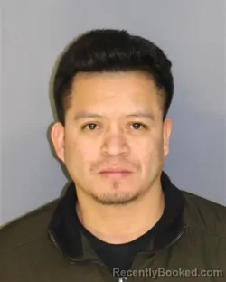 Recent Mugshot Image for ARTURO AMADOR RAYMUNDO in Essex County, New Jersey