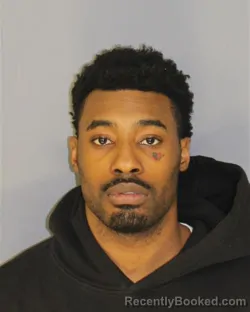 Recent Mugshot Image for TRAYVON BRADY in Essex County, New Jersey