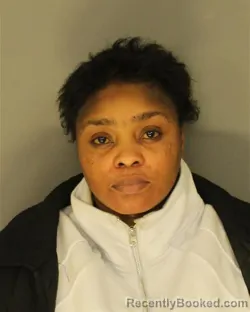 Recent Mugshot Image for STACY ANN L GORDON in Essex County, New Jersey