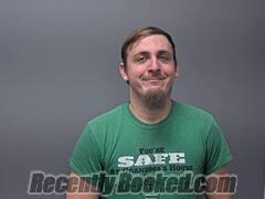 Recent Mugshot Image for JUSTICE J VASQUEZ in Baxter County, Arkansas