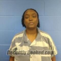 Recent Booking / Mugshot for TAYLOR SIMONE MCCLURE in Faulkner County