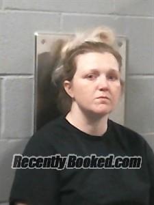 Recent Booking / Mugshot for Kimberly Kathleenvey Snow in Franklin